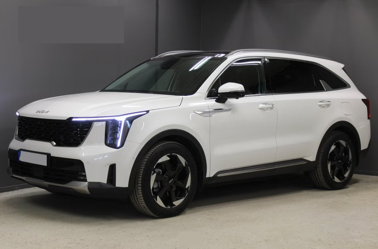 Kia Sorento Advance Plus AWD 2025 Q20260522-7683 – Islandus Bílar